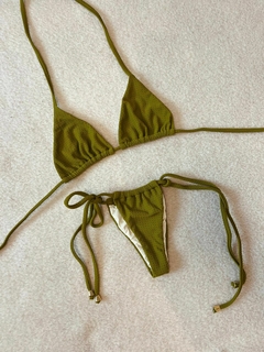 Conjunto Khali verde pistache. na internet