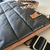 PORTA NOTEBOOK 17" negro y animal print - ROWINA