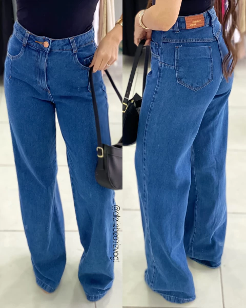 Calça Jeans Wide Leg básica - Lavagem Média - comprar online