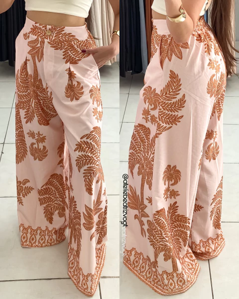 Calça Pantalona Monnique Creme