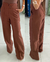 Calça Pantalona Mayara Marrom - comprar online