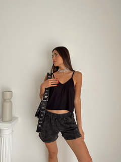 Short Radhi - comprar online