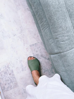 Sandália Clara verde gris - Riva Sandálias