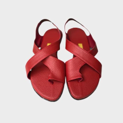 Sandália Carmen vermelha na internet