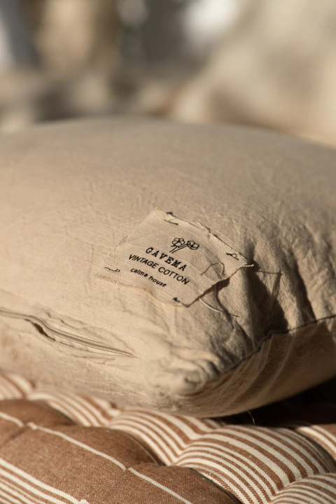 Funda de almohadón Gavema Beige