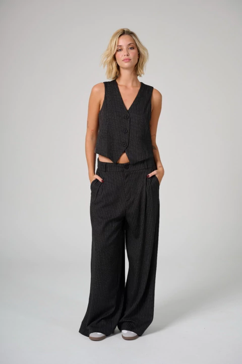 ART 2550 PANTALON SASTRERO RAYADO NEGRO