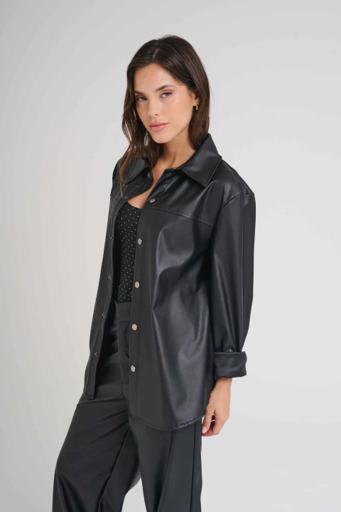 ART 2004 CAMISA ENGOMADA NEGRA - comprar online