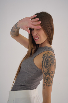 ART-2589-MUSCULOSA DE MORLEY TEÑIDA GRIS en internet