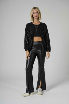 ART 2524 CALZA/PANTALON DE BENGALINA CON TAJO NEGRO