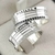 Aliança Cravejada e Gravaçāo Superior 8mm - comprar online