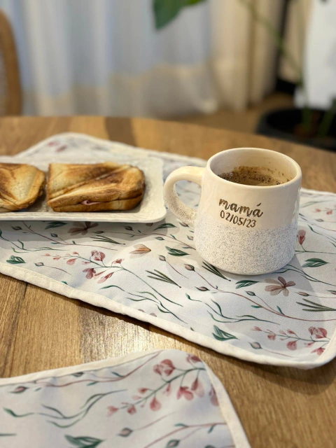 SET DE INDIVIDUALES IMPERMEABLES X2| ESTAMPA A ELECCIÓN - comprar online