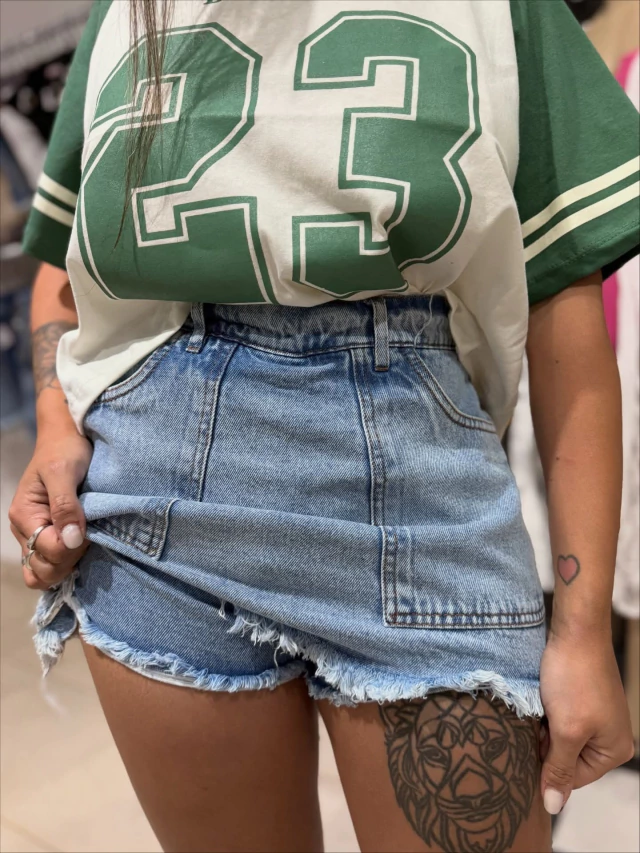 Short pollera