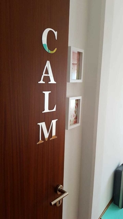 Espejo Acrílico con diseño de Letras