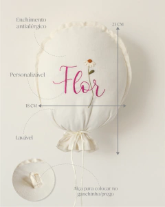 BALÃO DECORATIVO BORDADO À MÃO PERSONALIZADO COM NOME