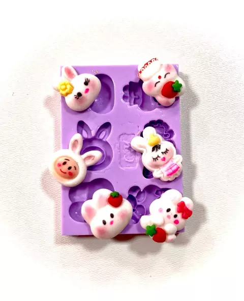F1352 MOLDE DE SILICONE COELHOS CONFEITARIA BISCUIT