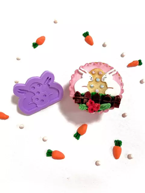 F1223 MOLDE DE SILICONE PÁSCOA COELHOS CONFEITARIA BISCUIT