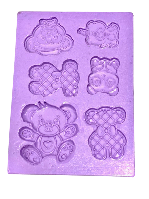 F1562 MOLDE DE SILICONE URSINHOS CONFEITARIA BISCUIT