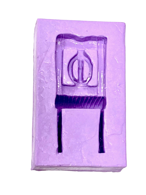 F1545 MOLDE DE SILICONE CADEIRA CONFEITARIA BISCUIT