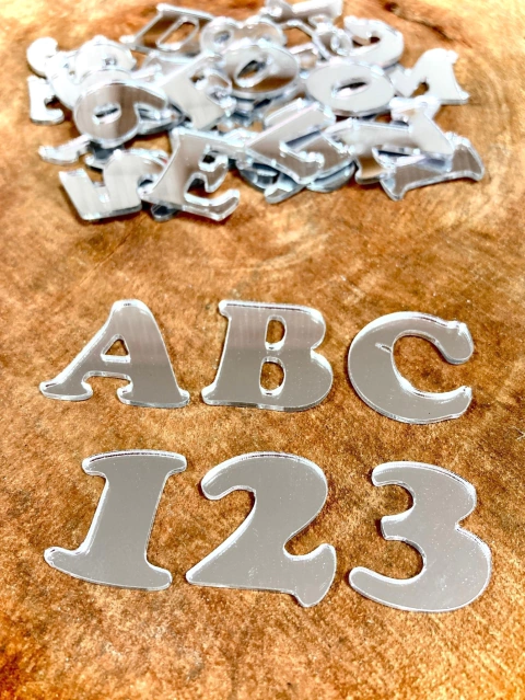 ESP2 Kit com 10 letras ou números em Acrílico Espelhado prateado 2,5cm