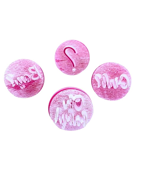 MB55 Kit com 4 marcadores de brigadeiro em acrílico Revelação confeitaria biscuit sabonete