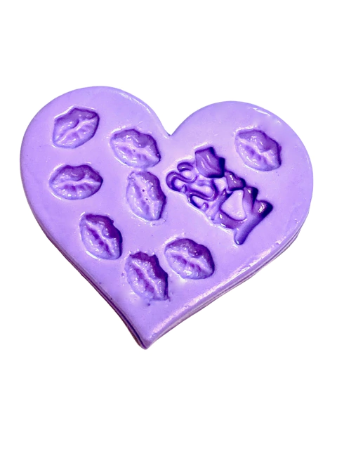 F1466 MOLDE DE SILICONE BEIJOS BOCA CONFEITARIA BISCUIT