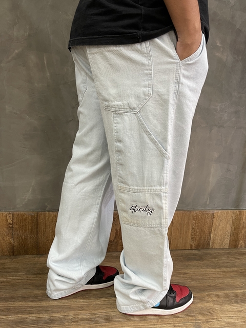 CALÇA JEANS CARPINTEIRO DELAVÊ