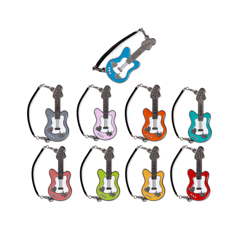 BTS JIN TOUR MERCH Tour Mini Charm - comprar online