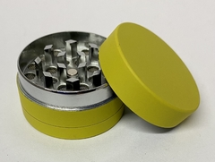 Picador Metálico Engomado de 3 Piezas. 4 cm. de Diámetro x 2.5 cm de Alto - comprar online