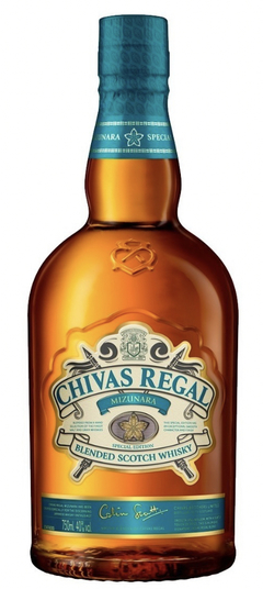 Whisky Chivas Regal Mizunara 700ml Blended Scotch Escoces - DistriApo 