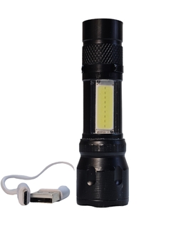 LINTERNA LED NEGRA