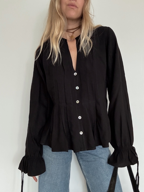 BLUSA MADRID NEGRA - comprar online