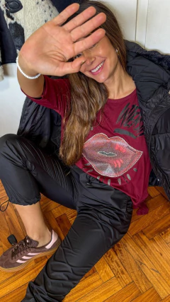 Remeron beso intensity bordo en internet