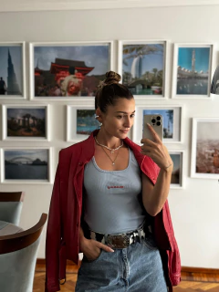 Musculosa Munnay celeste - tienda online