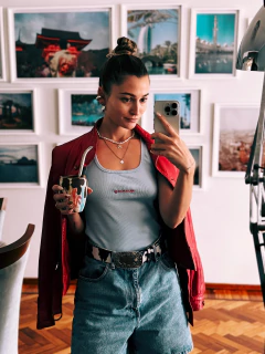 Musculosa Munnay celeste en internet