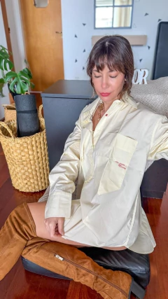 Camisa Amor Latino butter en internet