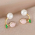 Aritos Mujer Florales Con Perlas Brillantes X2