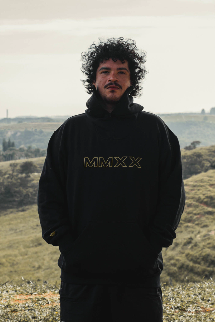 MOLETOM VANDAL PRETO NEST PANOS COLLAB SÍNTESE - EDIÇÃO ESPECIAL MMXX - PRÉ VENDA