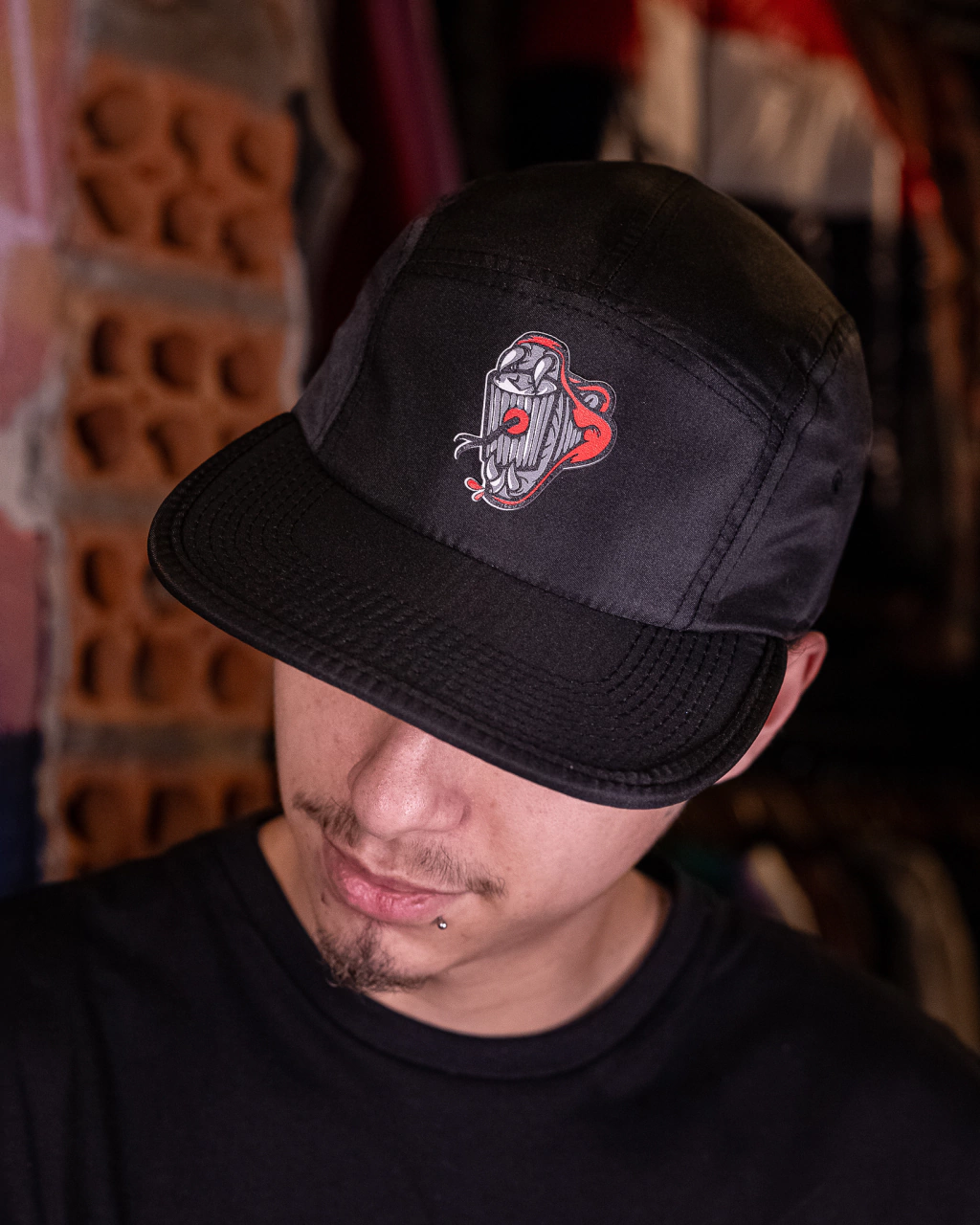 BONÉ FIVE PANEL NEST X VEIZ SERPENTE - VEIZ002