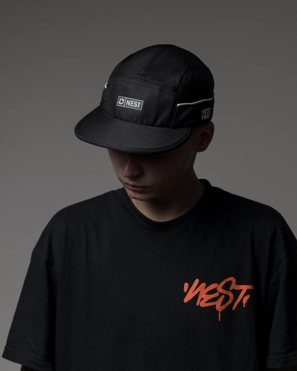 BONÉ FIVE PANEL NEST PANOS LOGO PRT - NEFP01