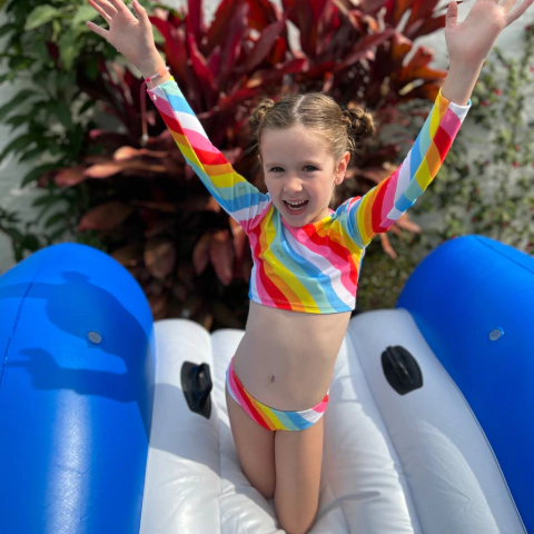 Biquini Multicolor Mangas Largas (talle 4)