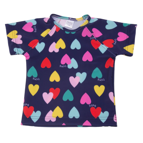 Remera UV Manga Corta - Corazones (talle 6 )