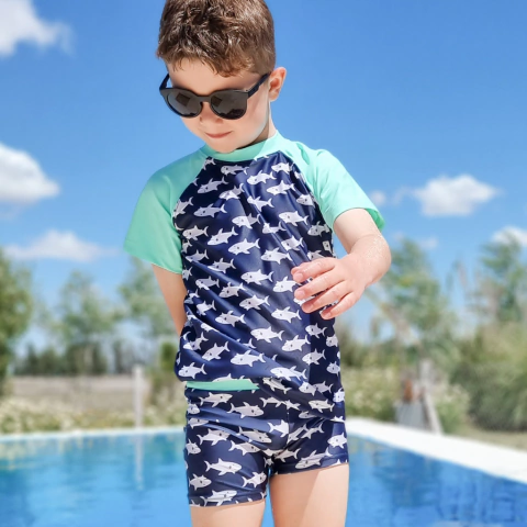 Zunga - Tiburones (talle 12 a 18 meses )