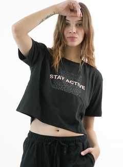 REMERA STAY NEGRO