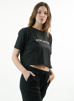 REMERA STAY NEGRO en internet