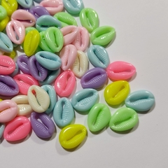 Buzios Plásticos Pastel - comprar online