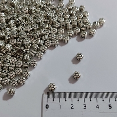 10 Dijes Pasante Flor (Modelo 3) - comprar online