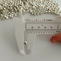 25 Pasante de Metal Cubo Facetado - comprar online
