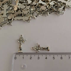 10 Dijes de Metal Niño Jesús - comprar online
