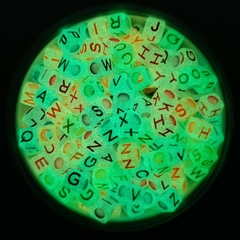 Letras Cuadradas - Brillan en la Oscuridad - comprar online
