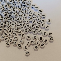 Números Pastillas Blanco y Negro - Entre Hilos y Cuentas